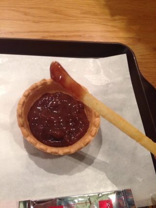 Illustration for article titled French Fries with Chocolate: Disgusting or Delicious?